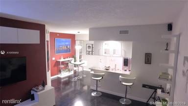 Main picture of 1800 Biscayne Plaza Condo