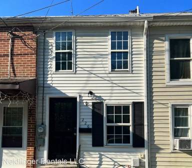 Main picture of 222 Mulberry Ave