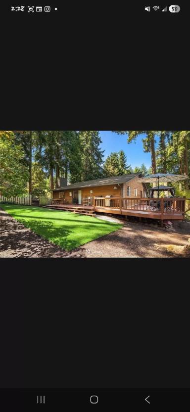 Main picture of 12830 NE 88th St