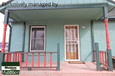 Main picture of 1215 W 18th St