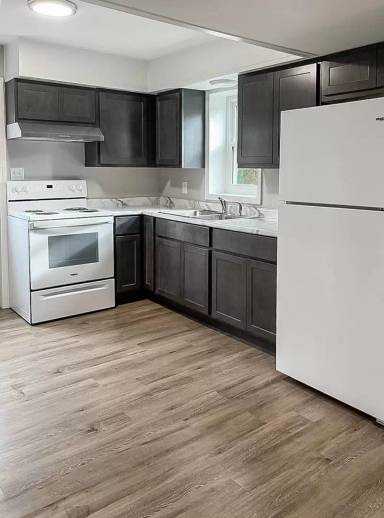 Main picture of 3614 Douglas Ave