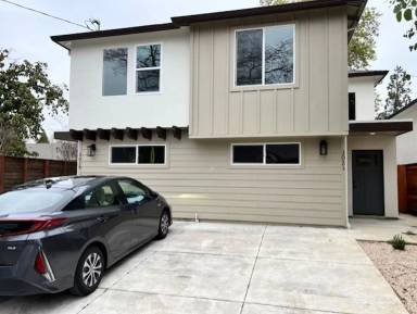 Main picture of 3019 8th Ave