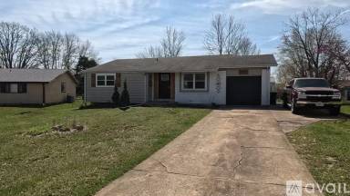 Main picture of 310 Roanoke Dr