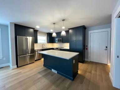 Main picture of 30 Farm Way