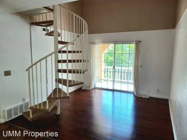 Main picture of 1190 E Waterside Cv
