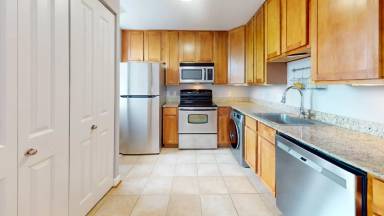 Main picture of 5630 Pershing Ave