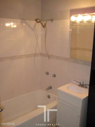 Main picture of Sixty Thirty Sheridan Condo