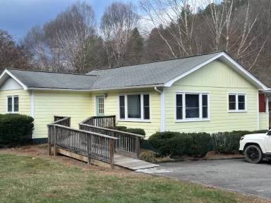 Main picture of 25 Mudpuppy Ln