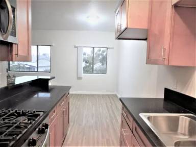 Main picture of 129 W Chevy Chase Dr
