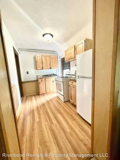 Main picture of 2020 4th St