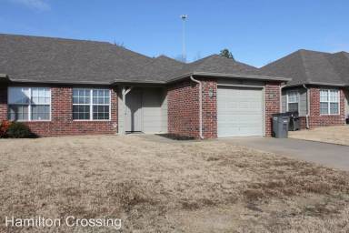 Main picture of Hamilton Crossing Apartments