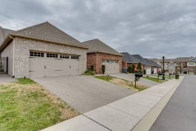Main picture of 2048 Westburn Pvt Ln