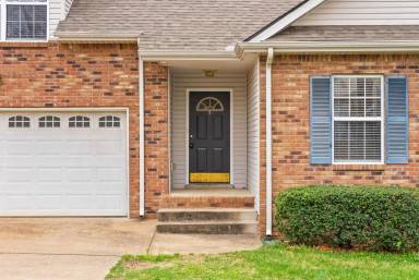 Main picture of 119 West Dr