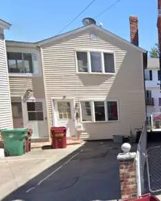 Main picture of 440 Central St