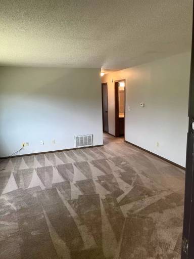Main picture of 1124 Flammang Dr