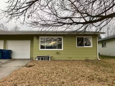 Main picture of 2405 55th St