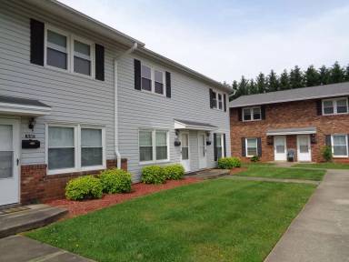 Main picture of 544 S Cherry St