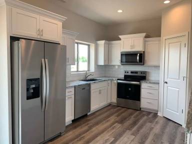 Main picture of 6954 Serpentine Dr