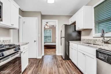 Main picture of 3589 Paddock Dr