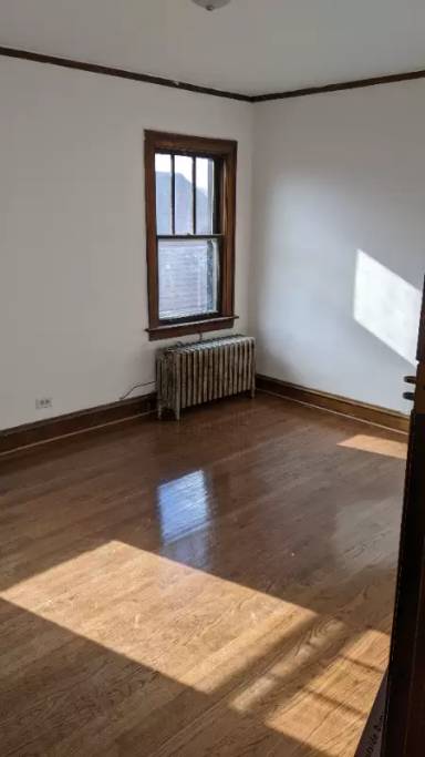 Main picture of 8224 S Harper Ave
