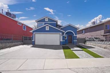 Main picture of 14032 Tierra Vergel