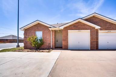 Main picture of 9708 Avenue U