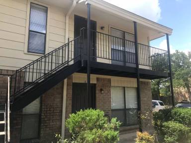 Main picture of 2401 Pedernales Dr