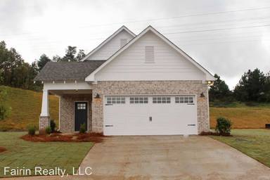 Main picture of 1402 Woodridge Pl