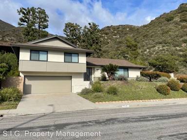 Main picture of 2601 Willowhaven Dr