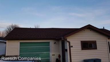 Main picture of 951 16th St S