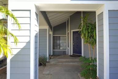 Main picture of 10386 Meadow Creek Dr