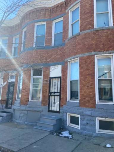 Main picture of 906 S Monroe St