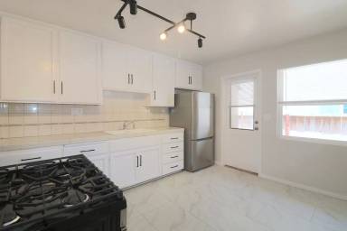 Main picture of 4653 59 Kansas St