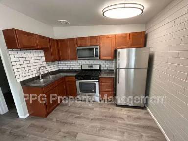 Main picture of 904 S Mariana St