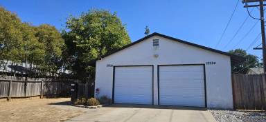 Main picture of 10346 S White Rock Rd