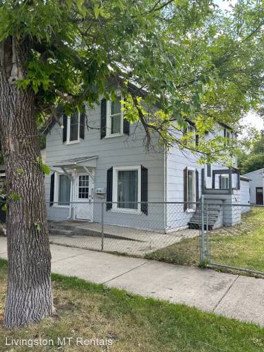 Main picture of 214 S G St