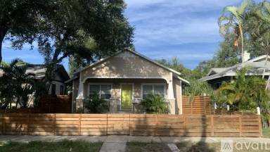 Main picture of 1037 8th St S
