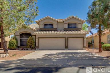 Main picture of 539 W Mendoza Ave