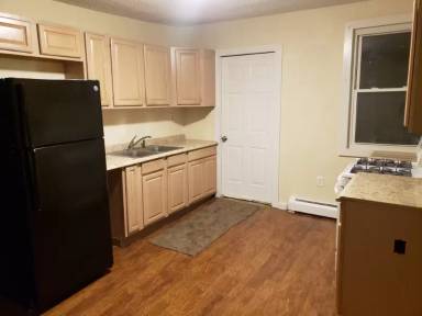 Main picture of 65 Spring St