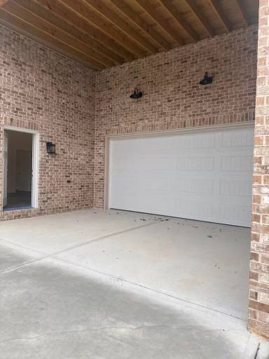 Main picture of 128 Apple Tree Dr