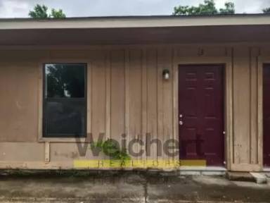 Main picture of East Lake Apartments