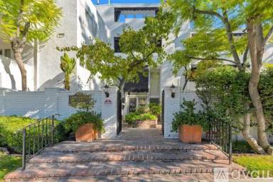 Main picture of 4950 Louise Ave