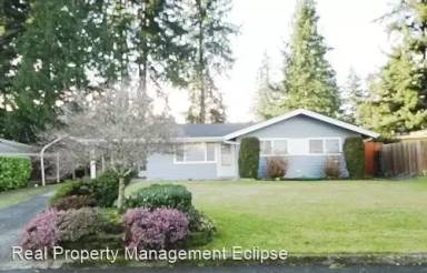 Main picture of 1625 168th Ave NE
