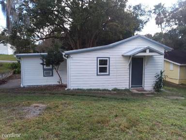 Main picture of 11749 Lake Dr