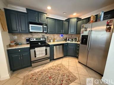 Main picture of 721 N Hite Ave