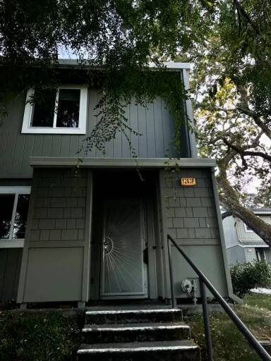 Main picture of 1263 Valley Oak Ct