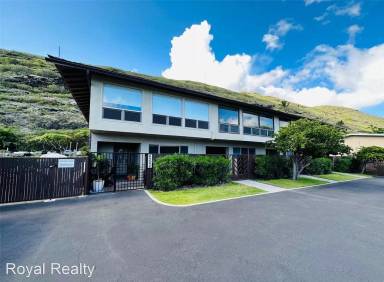 Main picture of 6204 Keokea Pl