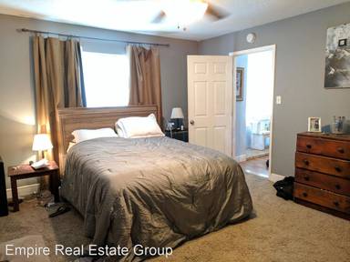 Main picture of 518 E Kiva Dr