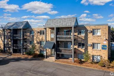 Main picture of Diamond Pointe Apartments