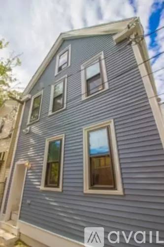 Main picture of 223 Princeton St